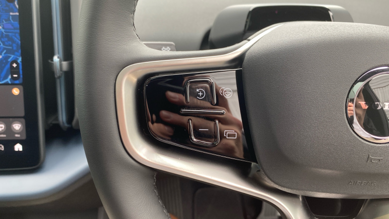 Volvo EX30 200kW SM Extended Range Ultra 69kWh 5dr Auto Electric Estate